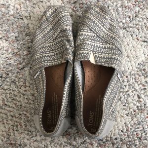 Size 9 Toms slip ons